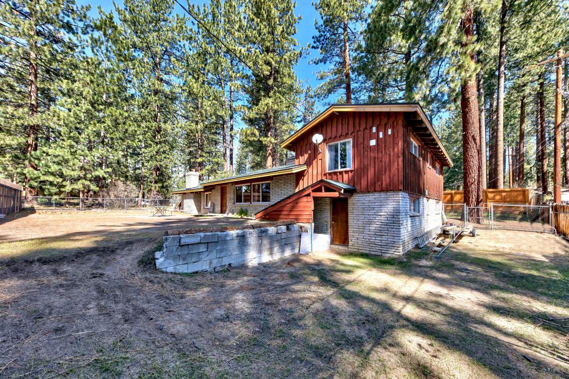 179 Pine Ridge Drive - Lake Tahoe Real Estate - Deb Howard & Company